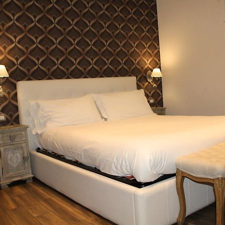 Roman Royal Rooms Bagian luar foto