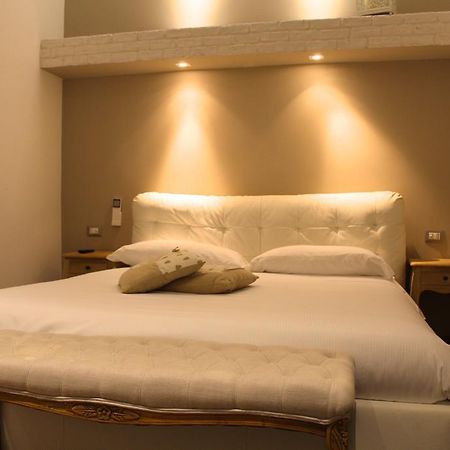 Roman Royal Rooms Bagian luar foto
