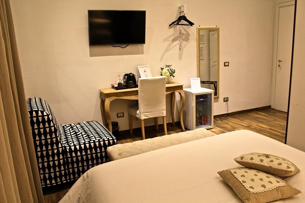 Roman Royal Rooms Bagian luar foto