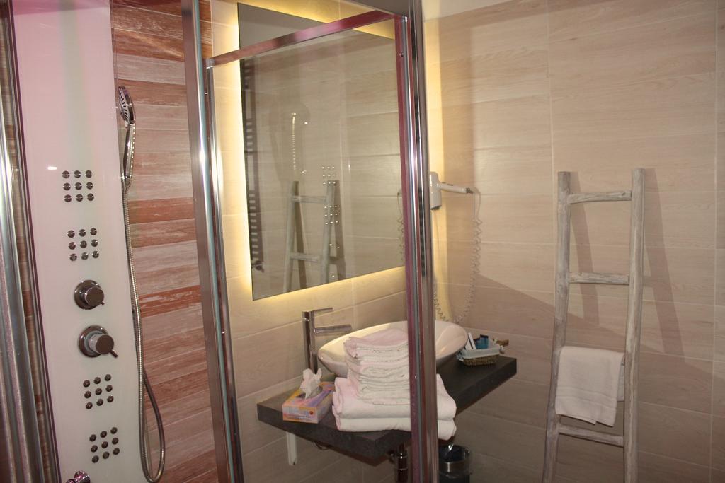 Roman Royal Rooms Bagian luar foto