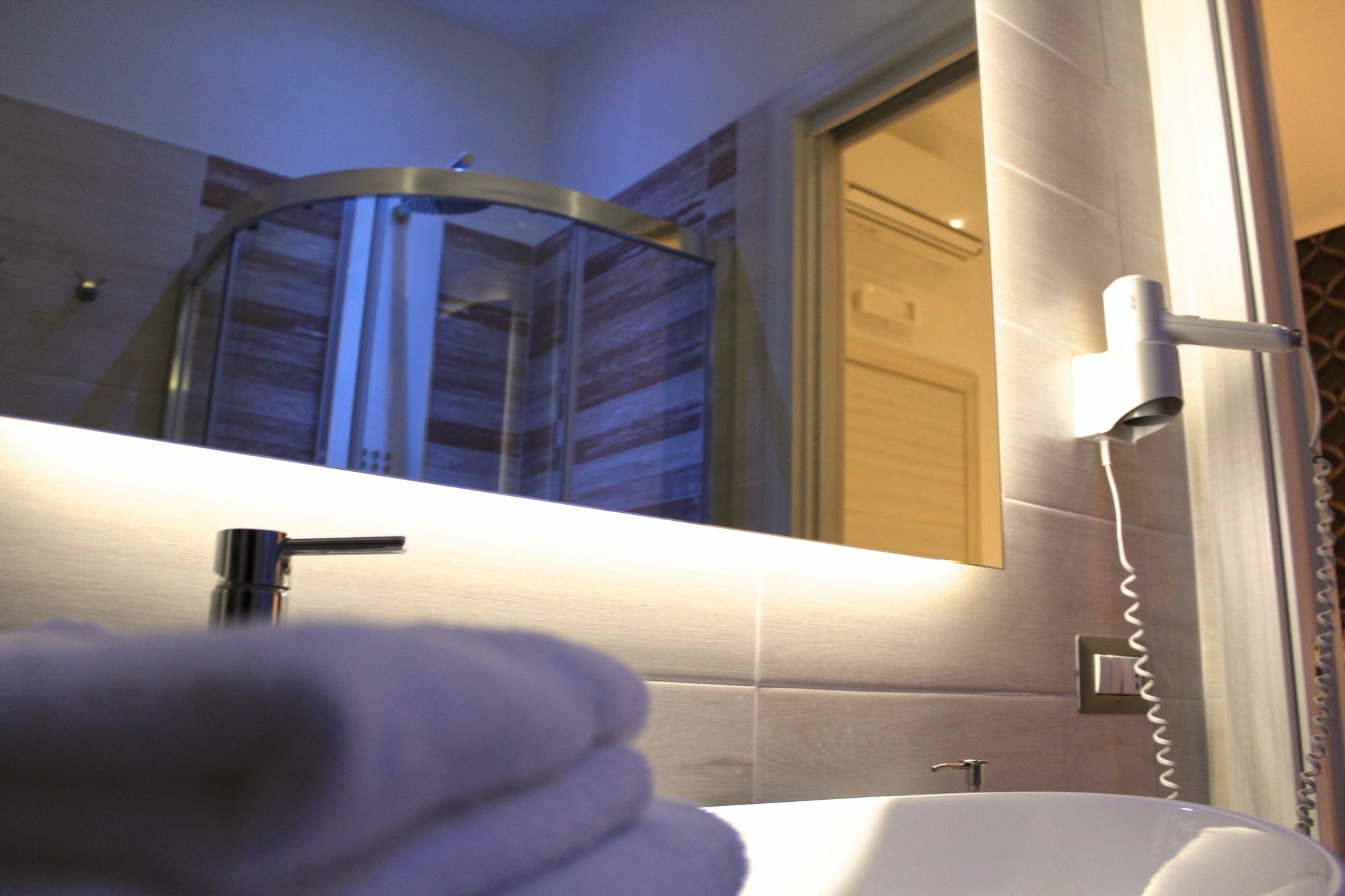 Roman Royal Rooms Bagian luar foto